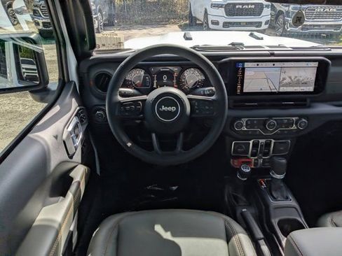 New 2026 Jeep Gladiator Mojave image 16