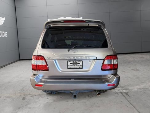 Used 2007 Toyota Land Cruiser image 10