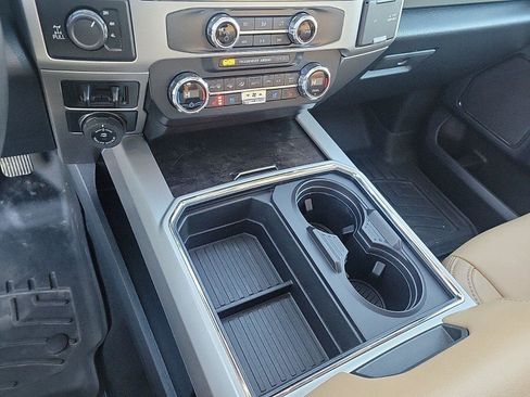 Used 2022 Ford F350 Lariat w/ Lariat Ultimate Package image 27