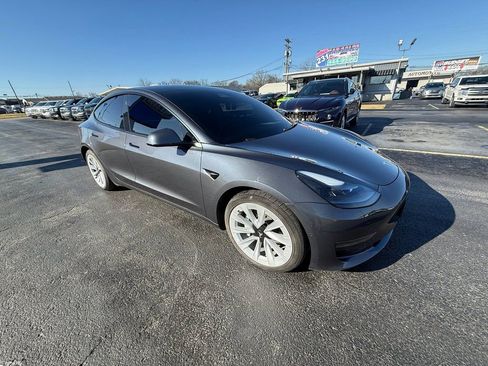 Used 2022 Tesla Model 3 Long Range image 1