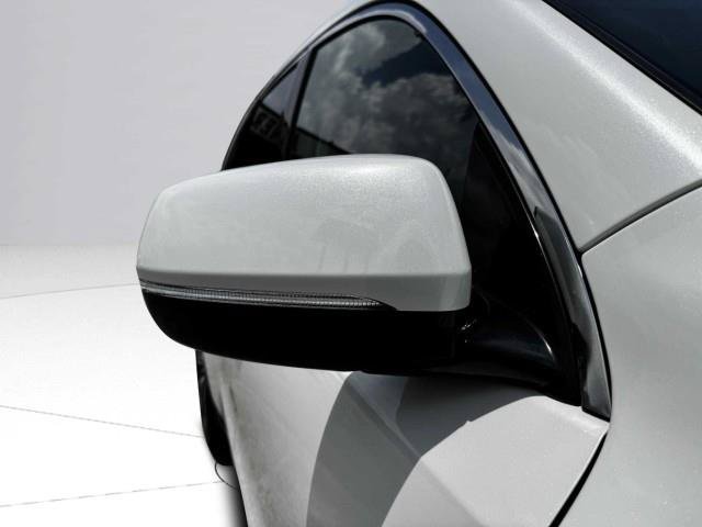 Used 2020 Acura MDX w/ Technology Package AWD/4WD image 10