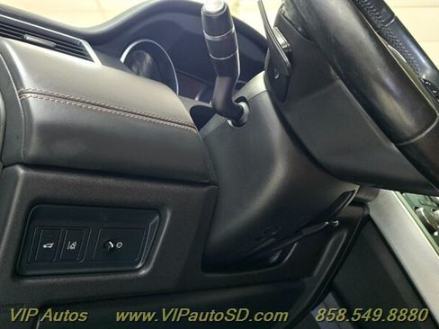 Used 2017 Land Rover Discovery Sport HSE Luxury AWD/4WD image 20