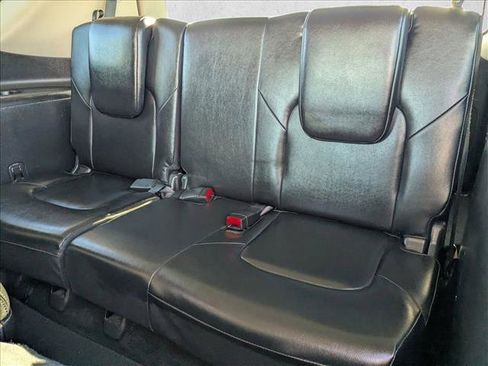Used 2023 Nissan Armada SL w/ Captain's Chairs Package image 21