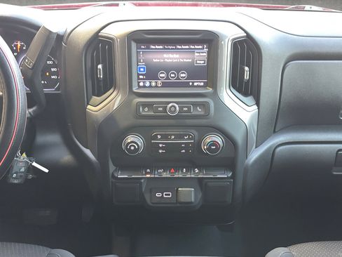 Used 2021 Chevrolet Silverado 1500 Custom Trail Boss w/ LPO, Dark Essentials Package image 3