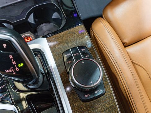 Used 2018 BMW X3 M40i image 26