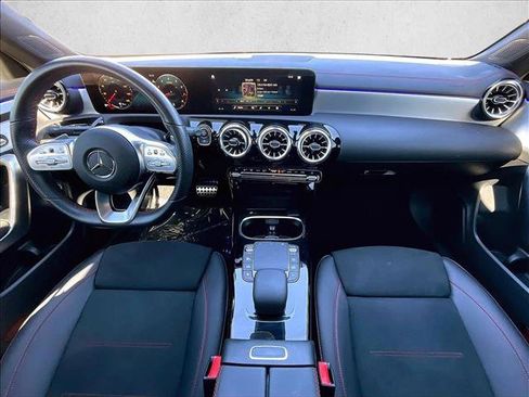 Used 2023 Mercedes-Benz CLA 250 image 16