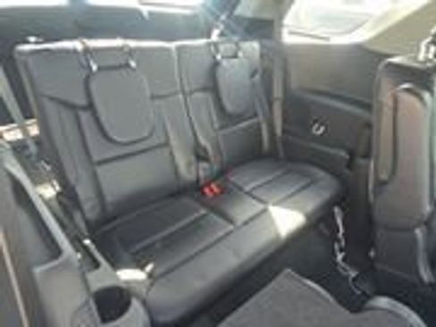 Used 2024 Ford Explorer Limited w/ Equipment Group 301A AWD/4WD image 7