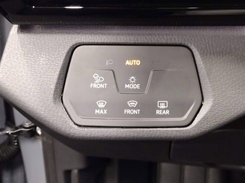 New 2026 Volkswagen ID.4 Pro S image 24