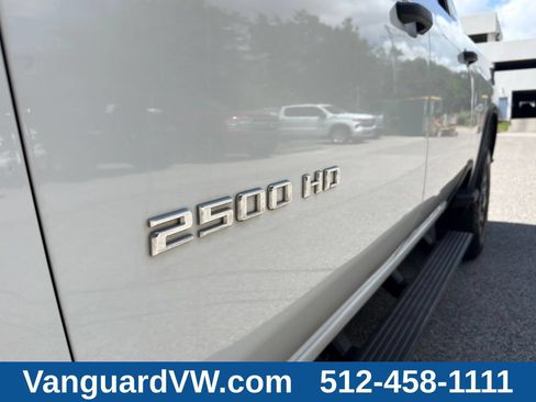 Used 2025 Chevrolet Silverado 2500 Custom w/ Custom Convenience Package AWD/4WD image 5