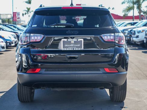 Used 2023 Jeep Compass Altitude image 5