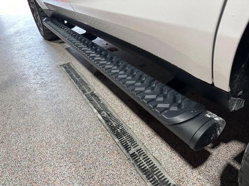 Used 2021 Chevrolet Tahoe Z71 image 11