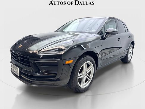 Used 2024 Porsche Macan AWD/4WD image 2