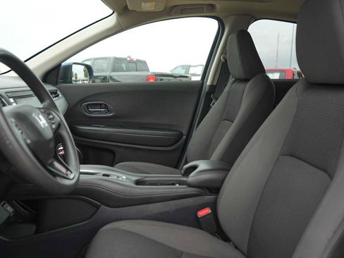 Used 2021 Honda HR-V EX image 11