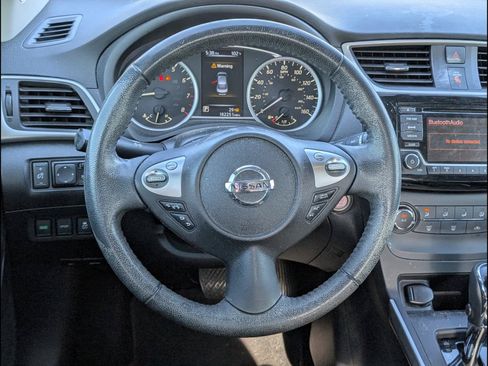 Used 2017 Nissan Sentra SV FWD image 12