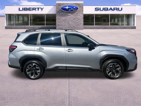 Used 2026 Subaru Forester Premium AWD/4WD image 19