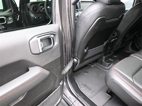 New 2026 Jeep Wrangler Unlimited Rubicon image 15