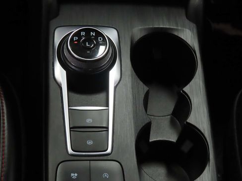 Used 2024 Ford Escape ST-Line FWD image 8