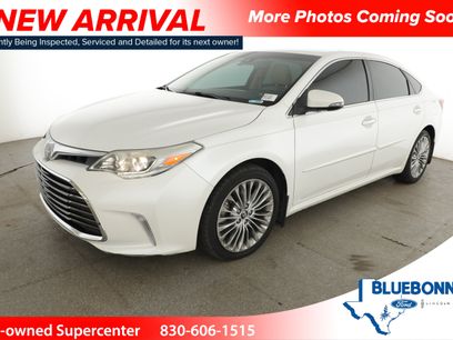 Used 2016 Toyota Avalon Limited w/ Toyota Safety Sense Package