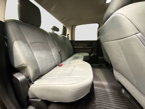 Used 2017 RAM 2500 Tradesman w/ Chrome Appearance Group AWD/4WD image 28