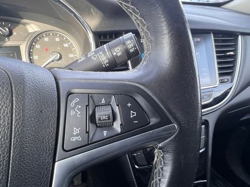 Used 2021 Buick Encore Preferred image 15