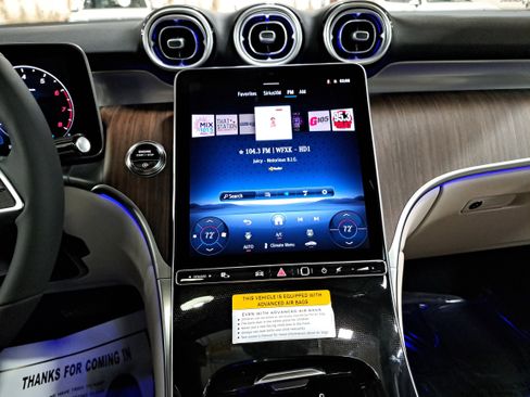 New 2026 Mercedes-Benz GLC 300 4MATIC image 21