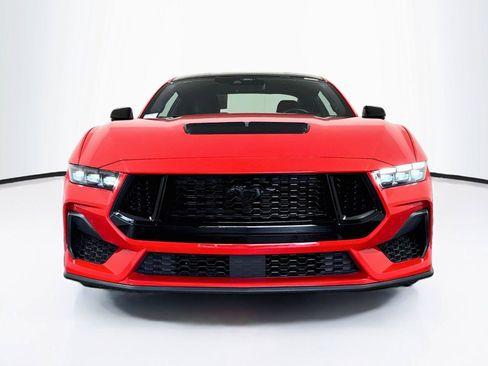 Used 2025 Ford Mustang GT Premium RWD image 9