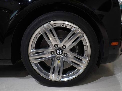 Used 2013 Bentley Mulsanne RWD image 27