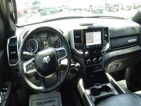 Certified 2025 RAM 1500 Big Horn AWD/4WD image 13