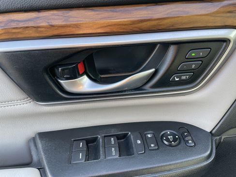 Used 2018 Honda CR-V EX-L image 34