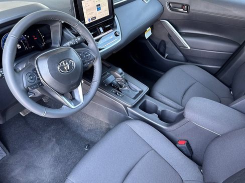 New 2026 Toyota Corolla Cross LE image 9