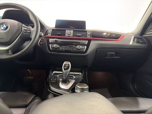 Used 2018 BMW 230i xDrive Convertible image 34