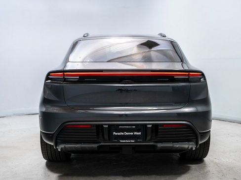New 2026 Porsche Macan 4 Electric AWD/4WD image 6