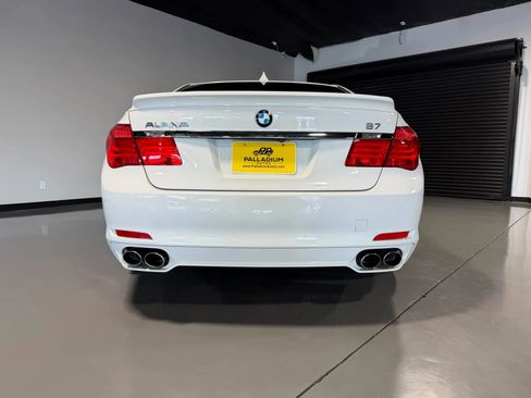 Used 2012 BMW 750i RWD image 4