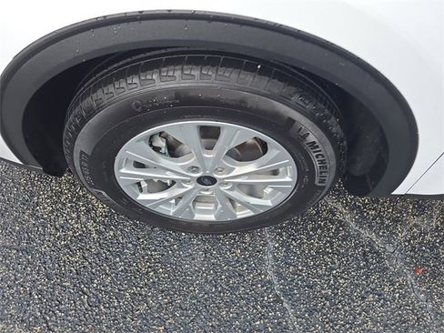 Used 2023 Ford Escape Active image 6