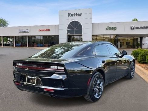 New 2026 Dodge Charger R/T AWD/4WD image 5