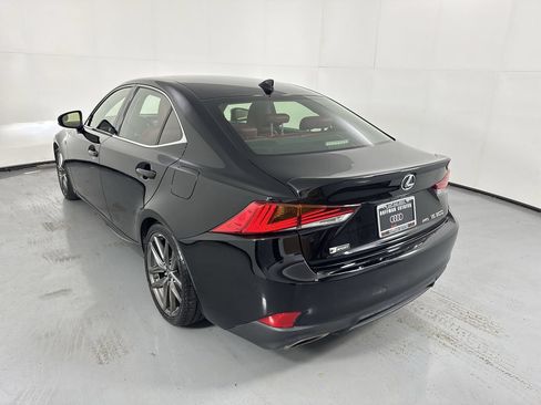 Used 2018 Lexus IS 300 F Sport w/ F Sport Package AWD/4WD image 31