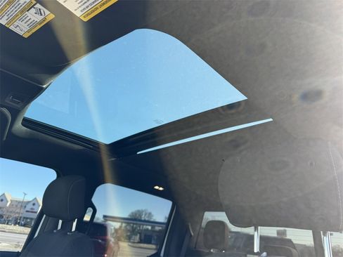 Used 2017 Ford F150 XLT w/ Equipment Group 302A Luxury image 26