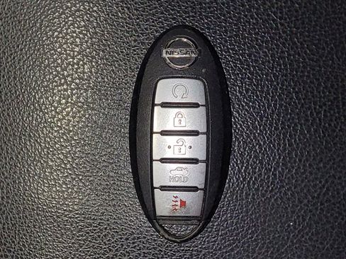Used 2020 Nissan Altima 2.5 SL FWD image 32