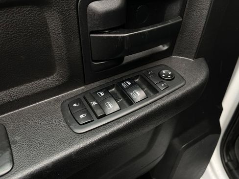 Used 2017 RAM 2500 Tradesman w/ Chrome Appearance Group image 14