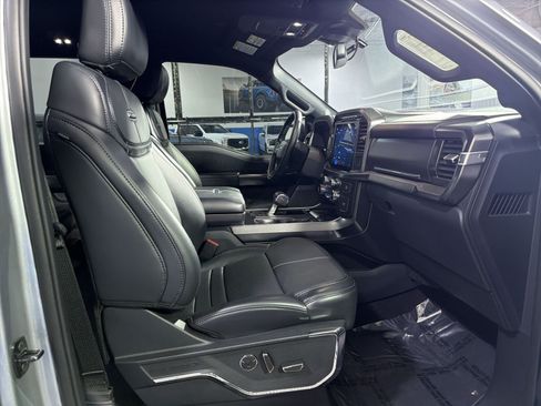 Used 2024 Ford F150 Platinum w/ FX4 Off-Road Package AWD/4WD image 26