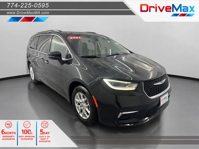 Used 2021 Chrysler Pacifica Touring-L