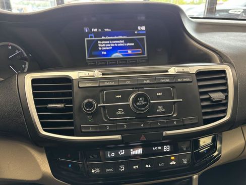 Used 2016 Honda Accord LX image 16