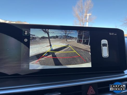 Certified 2025 Kia Sorento EX image 8