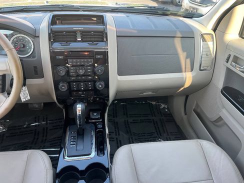 Used 2011 Ford Escape Limited AWD/4WD image 34