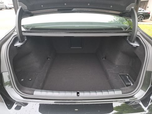 New 2026 BMW 740i RWD image 13
