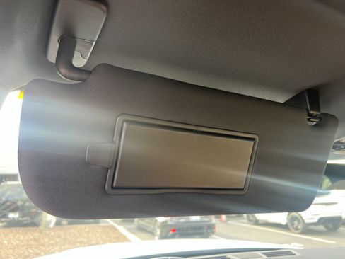 Certified 2025 Land Rover Range Rover Sport SE image 24