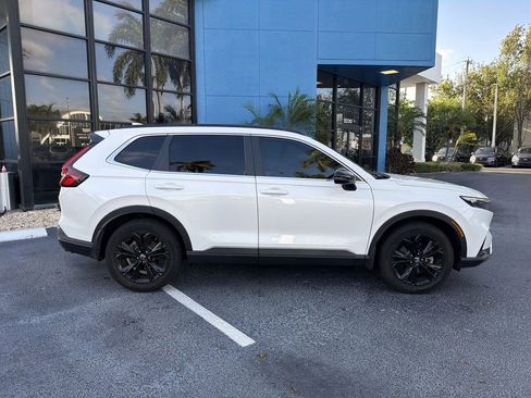 Certified 2025 Honda CR-V Sport Touring image 9