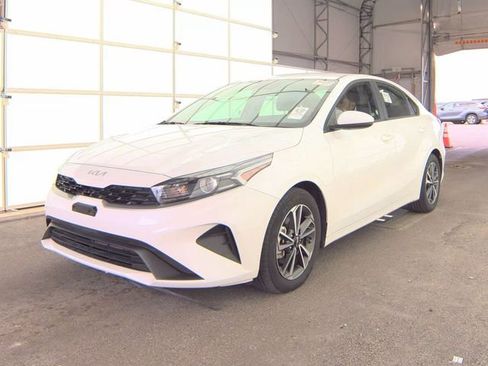 Used 2024 Kia Forte LXS image 1