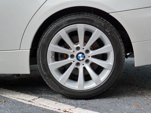 Used 2011 BMW 328i xDrive Sedan image 7