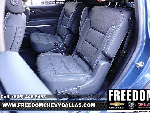 New 2026 Chevrolet Traverse LT w/ Driver Confidence Package image 14